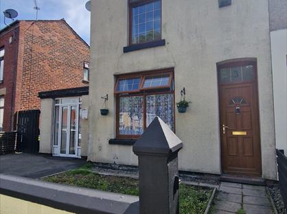 4 Bed Semi-Detached House, Morris Green, BL3