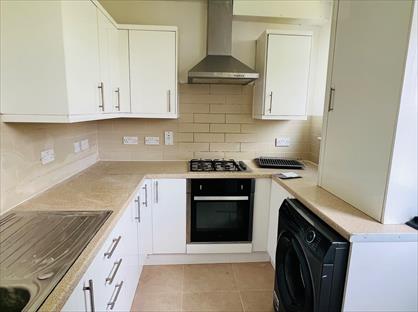 4 Bed Terraced House, Heath Road, RM6