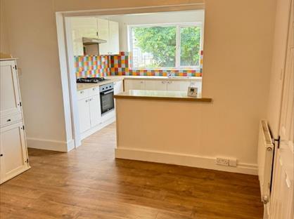 3 Bed Semi-Detached House, Rodway Road, BS34