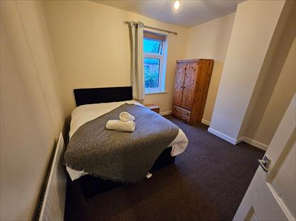 Room in a Shared House, Clifford Road, B67