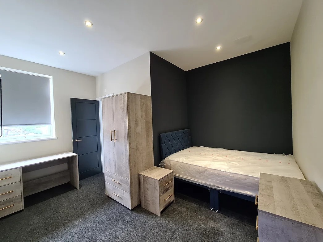 3 Bed Flat, Clarendon Road, B16 photo 5