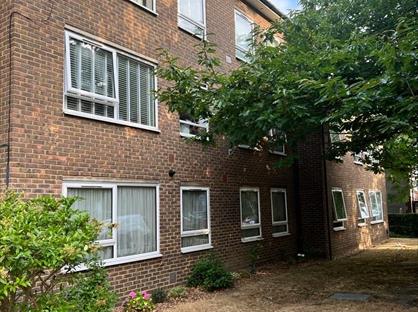 2 Bed Flat, Tierney Court, CR0