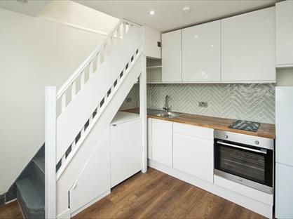 1 Bed Terraced House, London, SE13