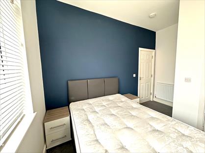 Room in a Shared House, Crown Street, DE22