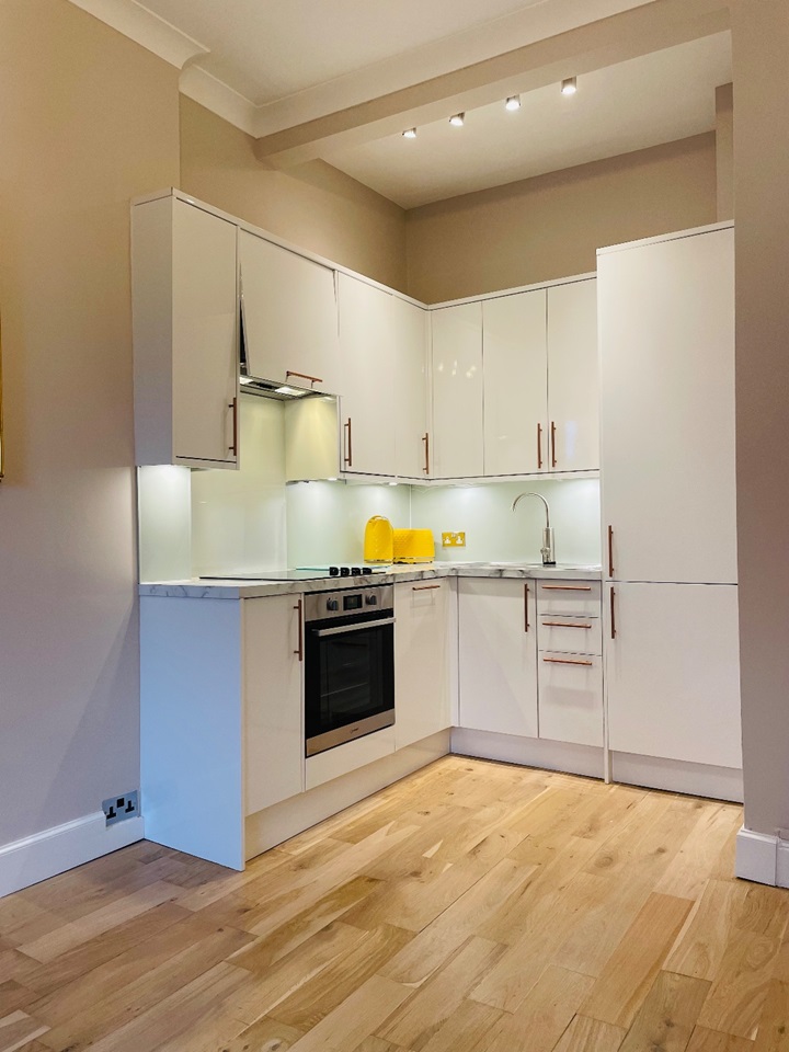 1 Bed Flat, Bathfield, EH6 photo 2