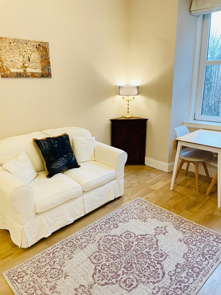 1 Bed Flat, Bathfield, EH6 photo 5
