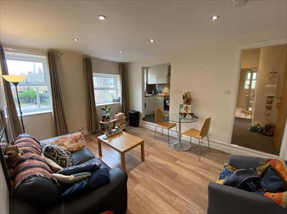 1 Bed Flat, Moor Road, LS6
