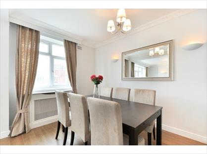 2 Bed Flat, Wellesley Court, W9
