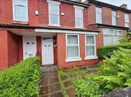 3 Bed Terraced House, Wellington Street West, M7