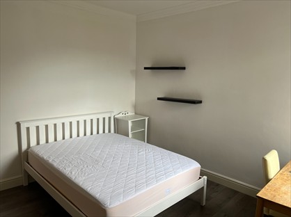 Room in a Shared House, Victoria Road, CM1