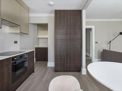 1 Bed Flat, Collingham Road, SW5