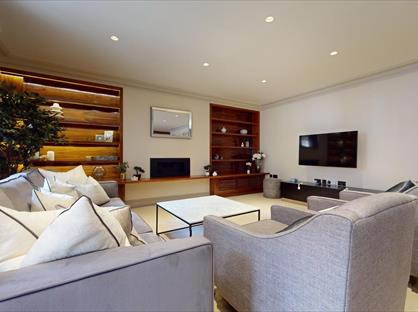 2 Bed Flat, Balfour Place, W1K