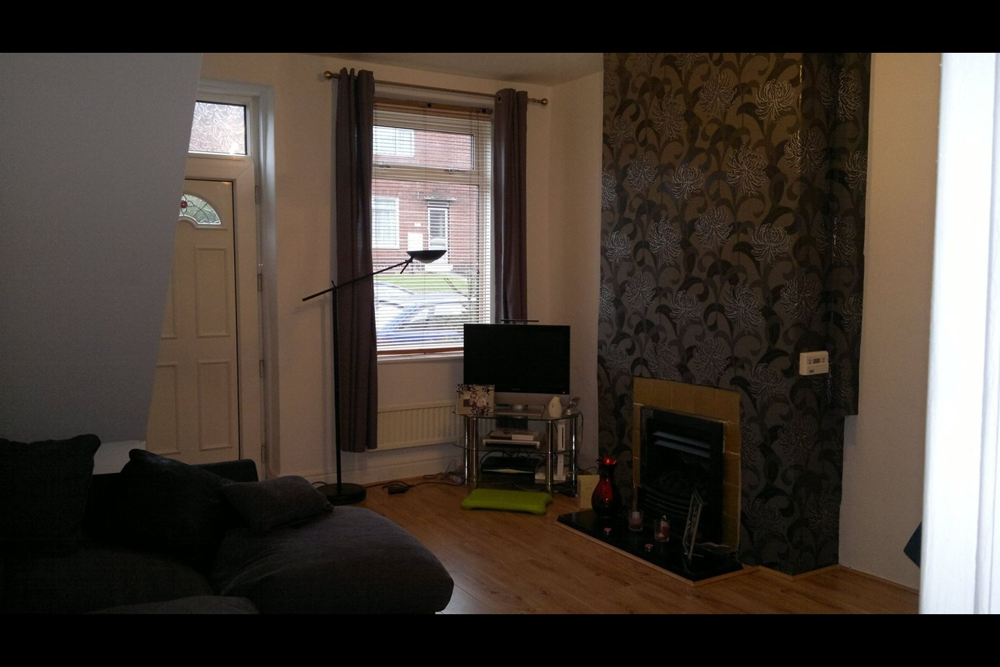 Sheffield 2 Bed Terraced House, Stannington View Road, S10 To Rent