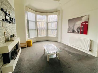 1 Bed Flat, Fairfield Road, BD8