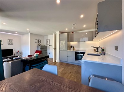 2 Bed Flat, Northdown Street, N1