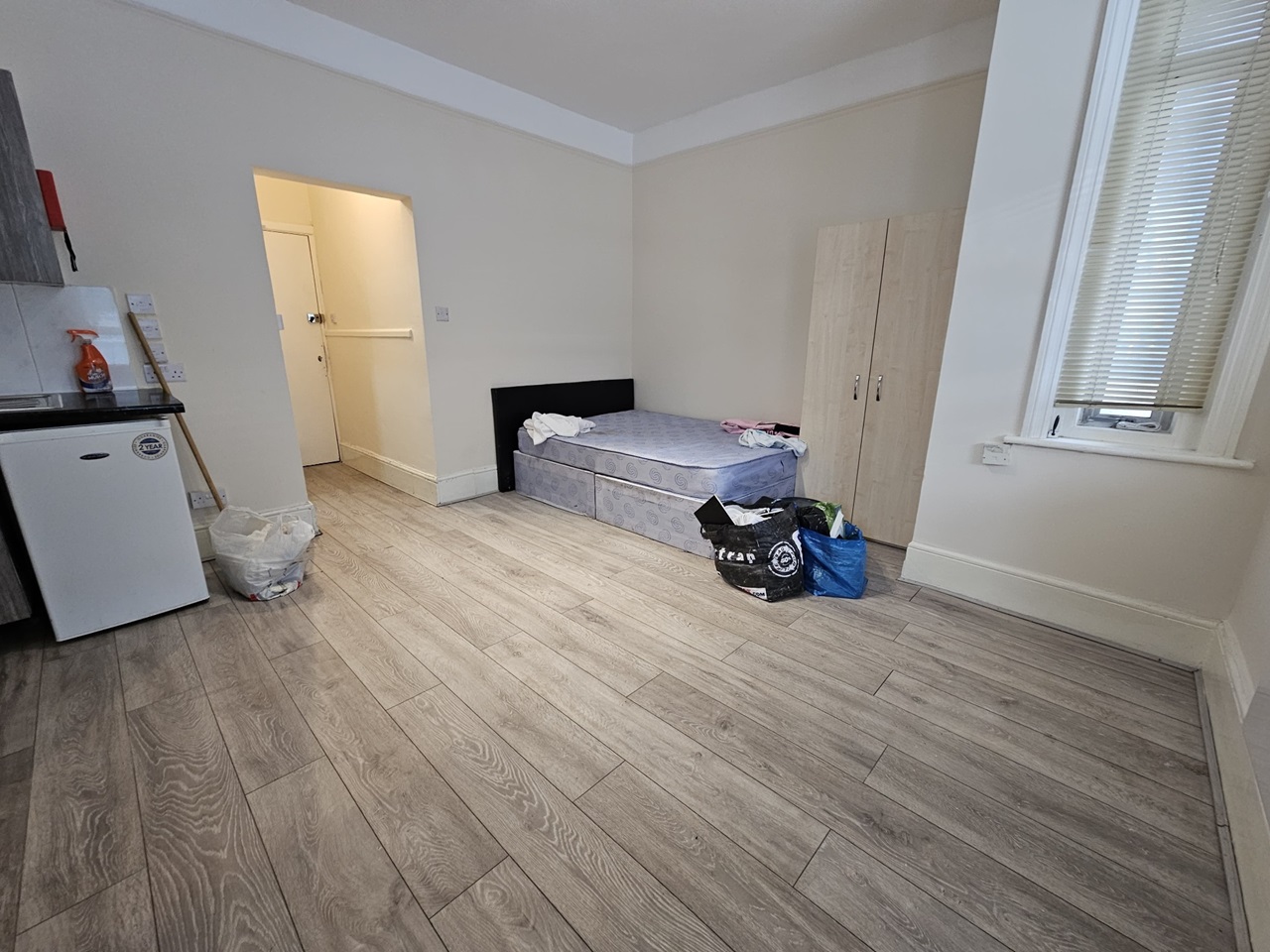 GoldersGreen Finchley London Studio Flat, GoldersGreen