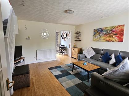 3 Bed Semi-Detached House, Chingle Croft, MK4