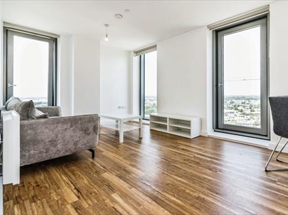 2 Bed Flat, Michigan Point Tower D, M50