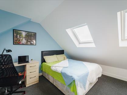 Room in a Shared House, Charter Avenue, CV4