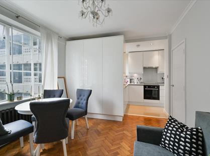 1 Bed Flat, The Grampians, W6