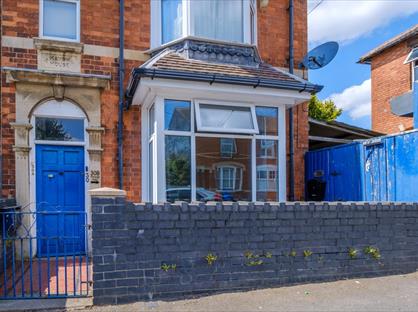 2 Bed Flat, Garfield Street, NN15