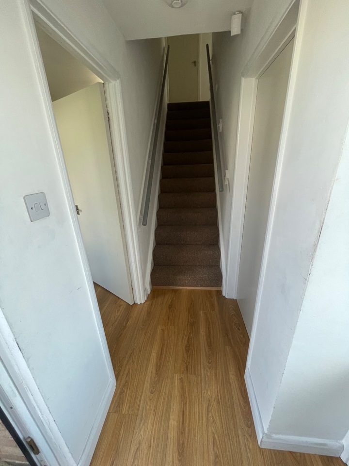 4 Bed End Terrace, Leahurst Crescent, B17 photo 3
