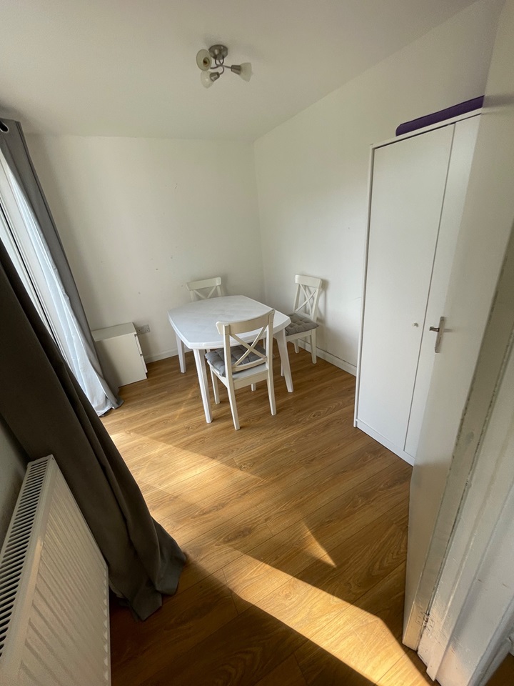 4 Bed End Terrace, Leahurst Crescent, B17 photo 4