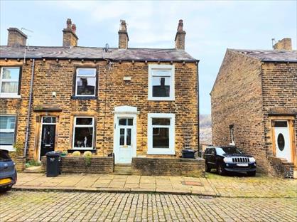 2 Bed End Terrace, Kliffen Place, HX3