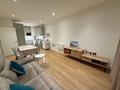2 Bed Flat, Hurst Street, B5