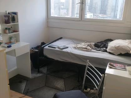 Room in a Shared Flat, Kelson House, E14