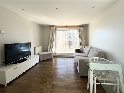 2 Bed Flat, Settlers Court, E14