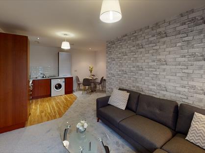 2 Bed Flat, Marlborough Street, L3