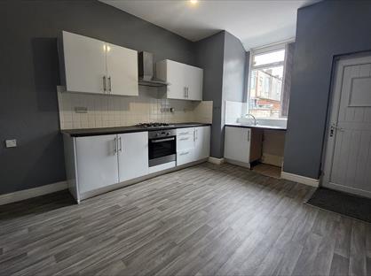 3 Bed Terraced House, Russell Street, OL6