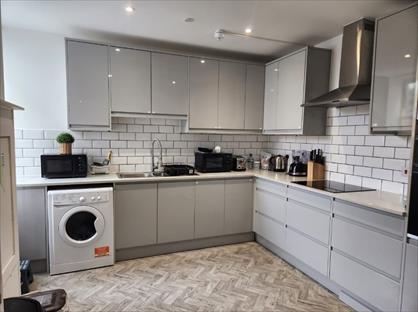 Room in a Shared House, Southern Road, BH6
