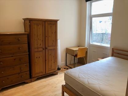 Room in a Shared Flat, Carnarvon Road, E15