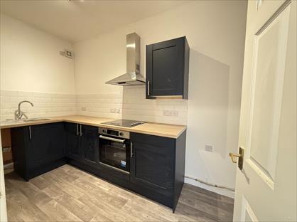 Studio Flat, High Street, CF62