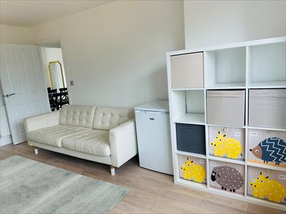 3 Bed Semi-Detached House, Thursby Walk, M24