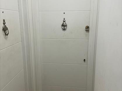 1 Bed Flat, Streatham High Road, SW16