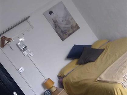 Bedsit, Waterloo Road, ST6