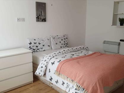 Studio Flat, Lower Lichfield Street, WV13