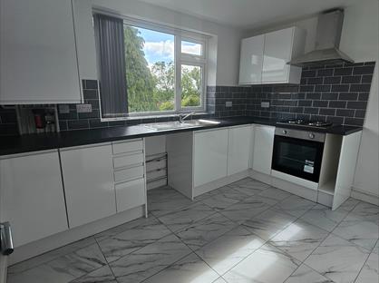 2 Bed Flat, Rose Cottage Flats, CV5