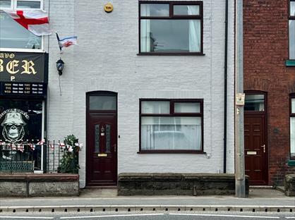 2 Bed Terraced House, Leigh Road, M28