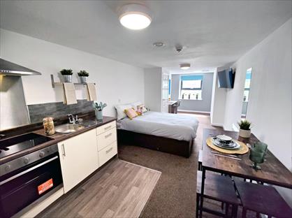Studio Flat, Spaniel Row, NG1