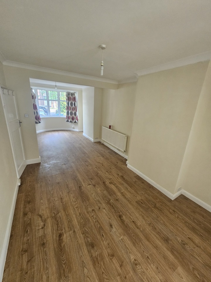 Mitcham 3 Bed Terraced House, Haslemere Avenue, CR4 To Rent Now for