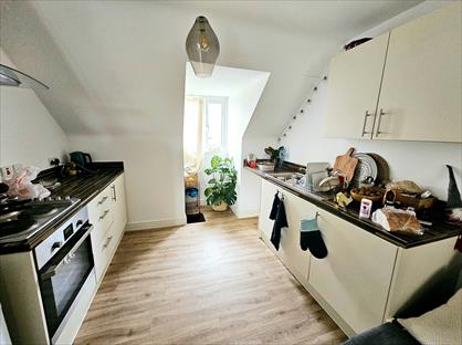 1 Bed Flat, Short Street, PE11