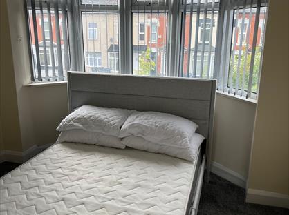Room in a Shared House, Yew Tree Lane, B26
