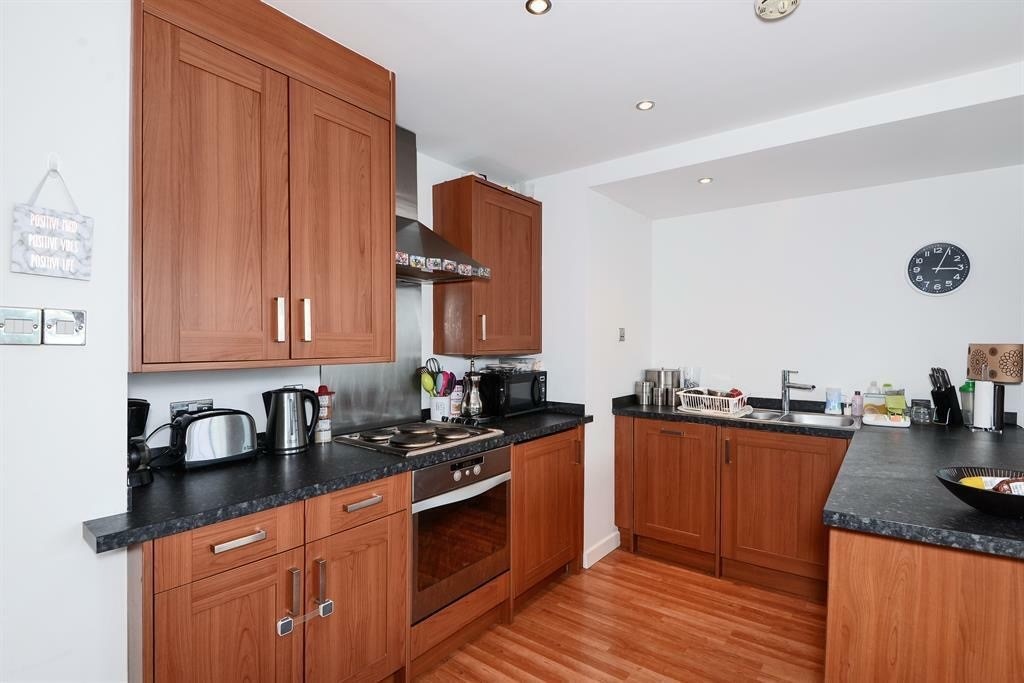 2 Bed Flat, Albion Street, LS2 photo 5