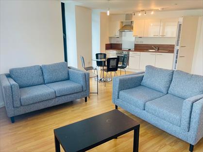 2 Bed Flat, Mann Island, L3