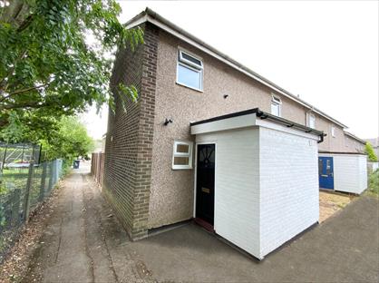 7 Bed Detached House, Hudson Court, GU2