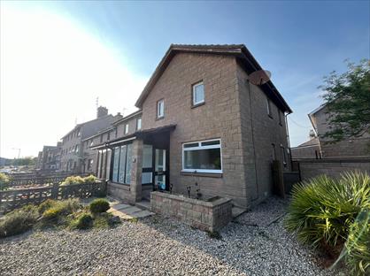 3 Bed End Terrace, North Street, DD10